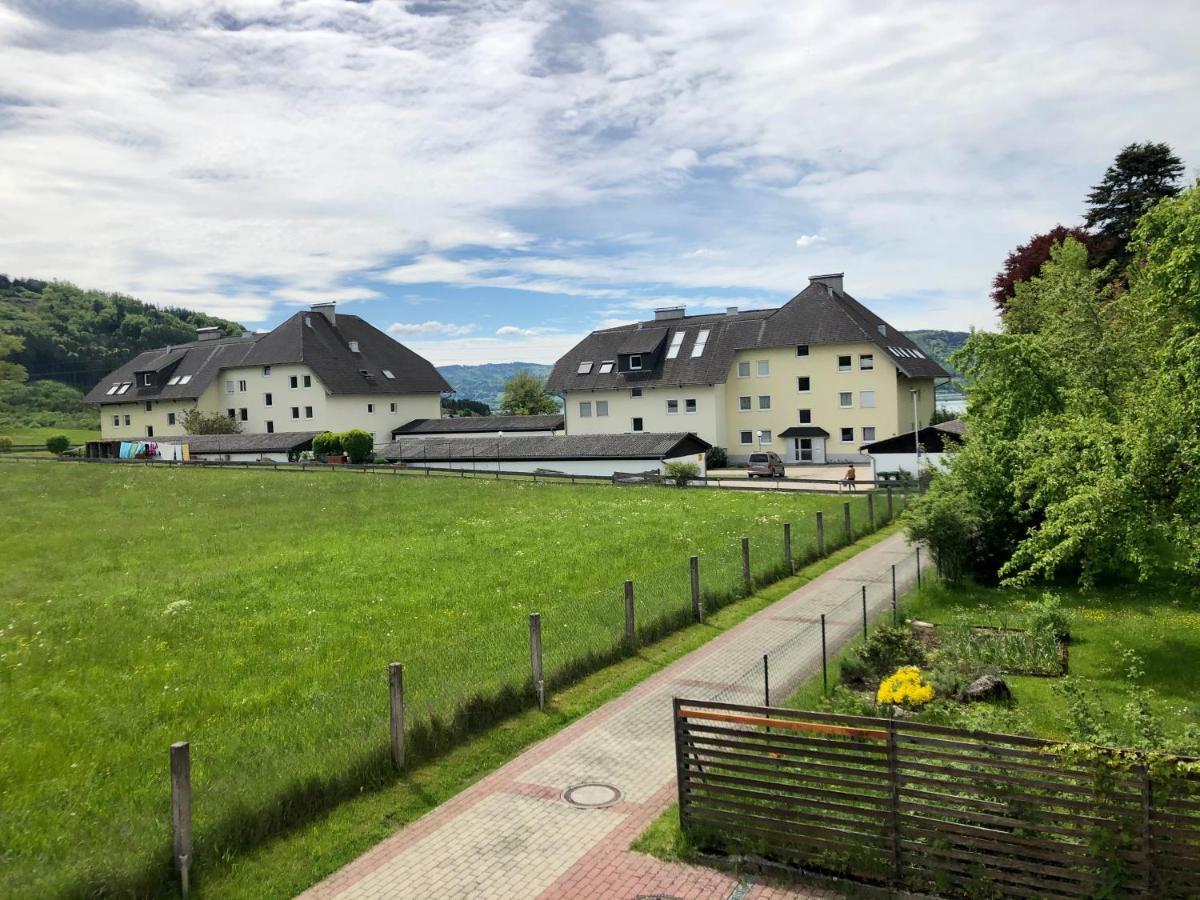 Danner Familien-Ferienwohnungen Schoerfling Am Attersee Екстер'єр фото