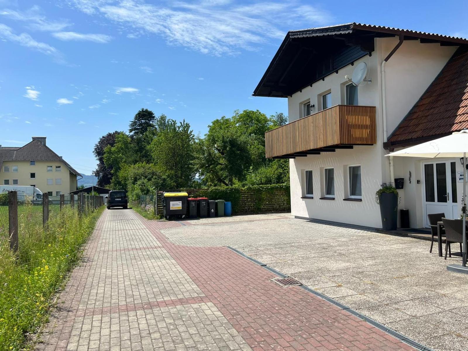 Danner Familien-Ferienwohnungen Schoerfling Am Attersee Екстер'єр фото